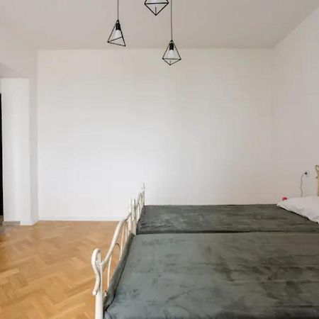 Center Of The Tbilisi Apartment Ngoại thất bức ảnh